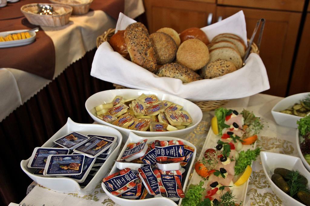 גדנסק Hotel Dal מראה חיצוני תמונה